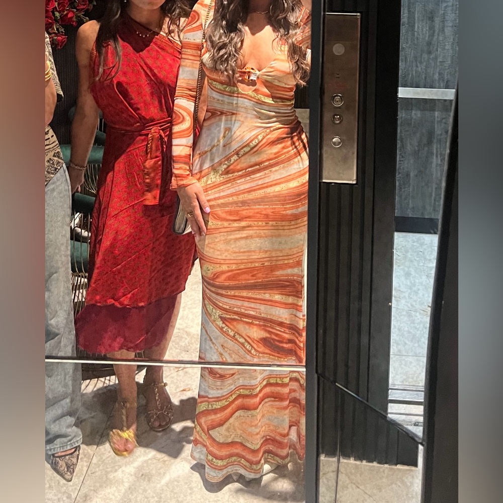 Fashion Nova size S maxi dress